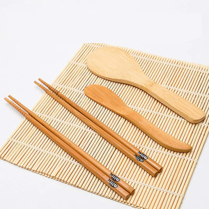 Kit de fabrication de <span class=keywords><strong>sushis</strong></span> pour la cuisine : Outils éducatifs DIY, moule à boulettes de riz à double compartiment en blé, et ensemble de rideaux à rouler en bambou - Product Image 4