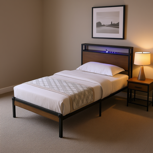 Cadre de lit en métal Db Queen Size avec tête et pied de lit en bois, lumières LED USB, design industriel, meubles de chambre à coucher - Product Image 2