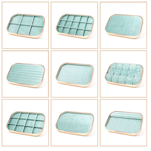 Bandeja de Joyería de Aleación de Aluminio Dorado Cepillado al por Mayor, Bandeja de Exhibición de Joyería de Terciopelo Morado Claro/Violeta para <span class=keywords><strong>Tienda</strong></span> de Joyería - Product Image 3