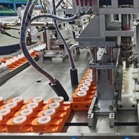 QFW capacité 4000 pièces rouge à lèvres Tube assemblage Machine rouge à lèvres Machine baume à lèvres rouge à lèvres Machines d'assemblage pour cosmétique