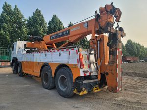 Camion <span class=keywords><strong>de</strong></span> dépannage rotatif Ho-wo 8x4 d'occasion pour le sauvetage routier et les entreprises <span class=keywords><strong>de</strong></span> <span class=keywords><strong>location</strong></span>, grue <span class=keywords><strong>de</strong></span> récupération robuste, capacité <span class=keywords><strong>de</strong></span> remorquage élevée - Product Image 4