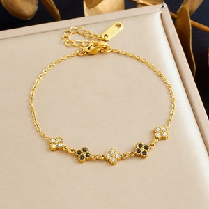 Fashion Charm Bracelet Zinc Alloy Gold Plated Flower Design Bezel Setting Gift Jewelry B1940 - Product Image 1