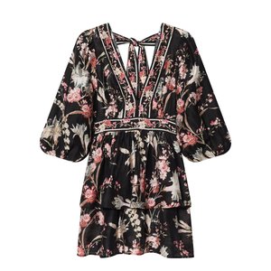 Vestido clásico laminado de media manga con cuello en V y estampado floral en la parte delantera y trasera para mujer, disponible en 2 colores - Product Image 4