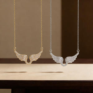 Collar con Colgante de Ala de Ángel, Zirconia, Chapado en Oro de 14K, Estilo Romántico, Cadena de Eslabones, Joyería de Moda para Mujer, Uso Diario, Regalo Encantador - Product Image 1