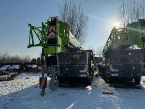 Grue sur camion Zoomlion 100 tonnes d'occasion, système hydraulique complet, pour l'exportation - Product Image 6