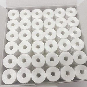 卸売低価格75D/2ポリエステル刺繍プレワウンドボビン糸紙サイドホワイトLタイプ144ボビン1箱あたり縫製糸 - Product Image 2