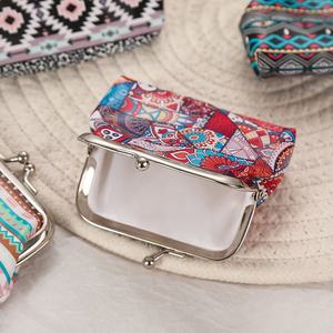 Moyamiya กระเป๋าใส่เหรียญขนาดเล็กสไตล์โบฮีเมียน, กระเป๋าเครื่องประดับหัวเข็มขัดเหล็กตลาดออนไลน์ถุงของขวัญขายส่งแรงบันดาลใจจากวัฒนธรรมจีน - Product Image 3