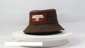 Chapeau <span class=keywords><strong>de</strong></span> pêcheur d'hiver décontracté en peluche Petit dôme en velours côtelé rouge personnalisé pour hommes et femmes Voyage quotidien Chapeau en <span class=keywords><strong>filet</strong></span> chaud - Product Image 3