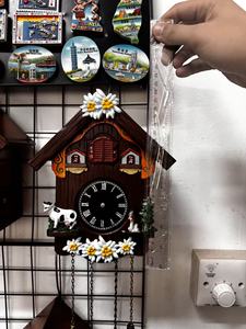 Đồng hồ chim cu gá chất lượng cao, kiểu dáng cổ điển, chất liệu nhựa resin, bán chạy, quà lưu niệm du lịch, trang trí nhà cửa, đồng hồ treo tường - Product Image 5