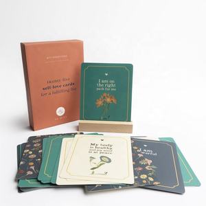 Tarjetas de Afirmación Diaria de Amor Propio, con Esquinas Redondeadas y Tacto Suave, con Soporte de Madera en una Caja con Cinta - Product Image 6