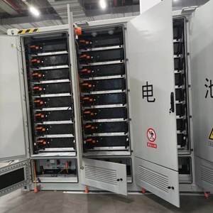 الكل في واحد إيس حاوية حل 100Kw 200Kw 400Kw بطارية ليثيوم أيون حزمة خزانة نظام تخزين الطاقة