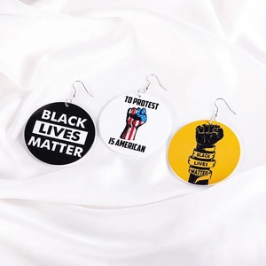 <span class=keywords><strong>Pendientes</strong></span> de doble impresión, Black Lives Matter Power Fist Afro, de madera, venta al por mayor - Product Image 3