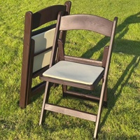 Chaise pliante en résine de haute qualité pour événements extérieurs, fêtes, mariages, banquets et réceptions, avec finition imitation bois, vente en gros