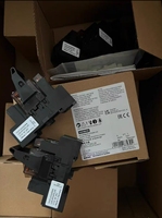 SIE MENS LZSPT3A5T30 Relay Plug-in Unit Lengkap 3 Kontak Pengalih 230VAC Soket Standar Terminal Sekrup 3.5 mm Pinning