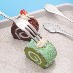 Cuillère à mélanger en acier inoxydable 304 en forme de dauphin, cuillère d'alimentation pour enfants, cuillère à café, fourchette à 3 dents pour gâteau de lune - Product Image 4