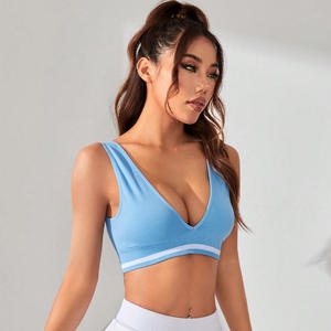 Sujetador deportivo de punto sin costuras para mujer con copas triangulares, cierre de gancho y ojal, espalda hermosa, cuello en V profundo, de secado rápido, para gimnasio y yoga - Product Image 3