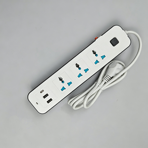 <span class=keywords><strong>Multiprise</strong></span> électrique universelle OEM/ODM avec 3/<span class=keywords><strong>4</strong></span> prises, <span class=keywords><strong>4</strong></span> ports USB, interrupteurs individuels et protection contre les surtensions pour la maison et le bureau - Product Image 5