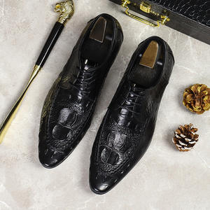Chaussures habillées pour hommes de qualité luxueuse, style italien, pour le bureau et les occasions formelles, dessus en cuir véritable, fermeture à lacets, design intemporel - Product Image 1