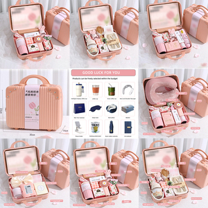 Ensemble cadeau électronique d'entreprise durable, mini <span class=keywords><strong>ventilateur</strong></span> portable avec bouteille d'eau isolée dans une valise rose de luxe pour les entreprises - Product Image 1