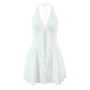 Nouvelle robe moulante en dentelle, couleur unie, élégante, mini, col halter, sans manches, dos nu, sexy pour femme - Product Image 2