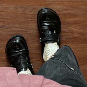 Men's Black Leather <b>Clog</b> Sandals, Retro Round Toe Buckle Strap Casual Mule Shoes - Product Image 3