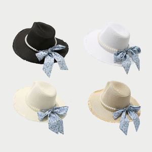 Chapeau de paille d'été pour femme avec nœud en perles et ruban, idéal pour les vacances décontractées à la plage et la protection solaire - Product Image 1