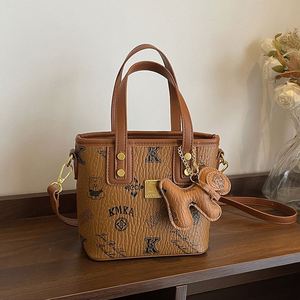 Ladies' Fashionable and Luxurious Stitched Bucket-shaped Handbag. Popular Polyester Lining. Made of PU <b>Material</b>.8037 - Product Image 1