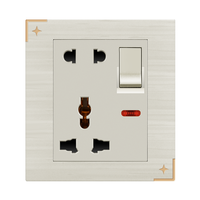 Prise murale à interrupteur 13A de type G britannique avec indicateur néon, protection contre les surcharges PC 250V AC pour usage domestique et commercial (CE/RoHS)
