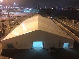 <span class=keywords><strong>Prix</strong></span> <span class=keywords><strong>d</strong></span>'usine Tente de fête en toit en PVC imperméable personnalisée Tentes <span class=keywords><strong>d</strong></span>'extérieur pour événements Tente chapiteau de mariage de luxe <span class=keywords><strong>Barnum</strong></span> - Product Image 5