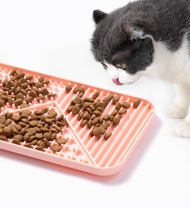 Alfombrilla <span class=keywords><strong>de</strong></span> silicona para lamer para perros con ventosas, antiansiedad, comedero lento para mascotas, apto para alimentos, sin BPA, ecológico - Product Image 5