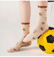 Chaussettes de yoga antidérapantes à volants avec logo jacquard personnalisé, chaussettes de Pilates avec grip en PVC, faible MOQ