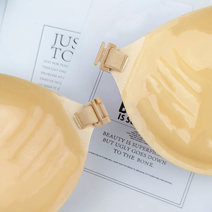 À la mode Sexy Invisible Adhésif Soutien-Gorge Sans Couture Étanche Sans Bretelles Push-up Dos Nu Silicone Couverture Réutilisable Mamelon Soutiens-Gorge - Product Image 3