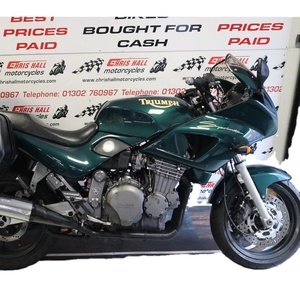 Venta al por Mayor de Motocicleta Deportiva 900 de 1000cc, Modelo 77 del Reino Unido 67566987, Usada, con Bajo Kilometraje - Product Image 1