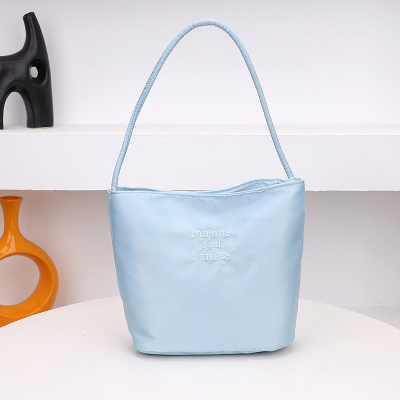 Sac simple bleu ciel [Deux modèles avec lettrage aléatoire]