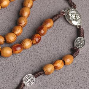 Rosario de Madera Natural con Cuentas, Joyería Religiosa Católica, Colgante de la Virgen María con Tierra Sagrada, Jesús, Cuentas de 8x10mm, Venta al Por Mayor - Product Image 4