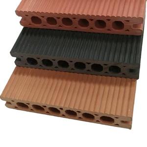 Milieuvriendelijke Moderne Co-Geëxtrudeerde <span class=keywords><strong>Wpc</strong></span>-Vloeren Met Afwerking Van Geborsteld Hout, Klik Installatie Voor Buitenterras - Product Image 4