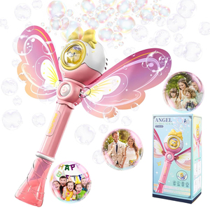 Regali di natale giocattoli estivi per bambini automatico illuminano la bacchetta a bolle <span class=keywords><strong>con</strong></span> le ali macchine a bolle per il partito - Product Image 1