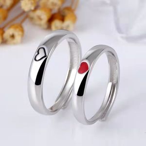 Anello per Coppia Cuore Rosso e Nero 'Amore Eterno' Regolabile per Donne e Innamorati - Product Image 4