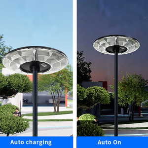 ไฟถนนโซลาร์เซลล์ UFO รุ่นใหม่ 1000W กันน้ำ IP65 ไฟสปอร์ตไลท์โซลาร์เซลล์ 450LED โคมไฟเสาสำหรับลานบ้าน ถนน และภูมิทัศน์ - Product Image 4