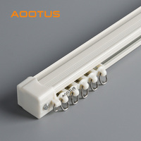 Foshan fabricant vente entière plafond monté en aluminium rideau de douche crochet rail de rideau avec accessoires