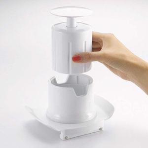 Nouveaux produits 2023 : Hachoir manuel en plastique blanc de bonne qualité pour légumes, outil ménager - Product Image 1
