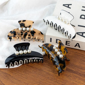 Pinza de Pelo Acrílica de Diseño Creativo y Moderno, Colorida, Versátil, Estilo Rock, Accesorio de Moda Interesante - Product Image 1