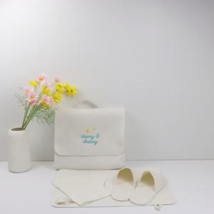 Ensemble <span class=keywords><strong>de</strong></span> sauna en feutre blanc avec logo brodé personnalisé, avec gants, chaussons et coussin - 100% laine, pour le <span class=keywords><strong>ski</strong></span> et l'usage quotidien - Product Image 3