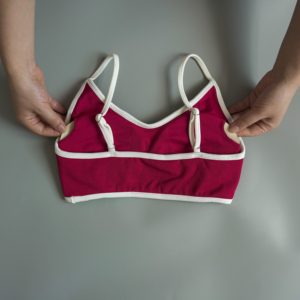 Conjunto <span class=keywords><strong>Deportivo</strong></span> para <span class=keywords><strong>Mujer</strong></span> con <span class=keywords><strong>Chaleco</strong></span> y Shorts sin Costuras Atuendo de Fitness Moderno y Transpirable para Yoga - Product Image 4