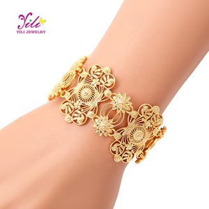 Bracelet de luxe de style saoudien, garanti large et spacieux, de haute qualité, en cuivre, bracelet en or <span class=keywords><strong>18</strong></span> carats, vente en gros - Product Image 2
