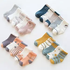 Chaussettes chaudes en coton avec Illustration de dessin animé pour enfants, nouveau Design <span class=keywords><strong>2022</strong></span> - Product Image 3