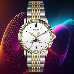 Reloj de cuarzo OEM de alta calidad para hombre, estilo empresarial personalizado, 42mm, resistente al agua, uso diario, caja de acero inoxidable a la moda - Product Image 1