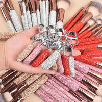 Ensemble de pinceaux de maquillage en strass, diamants artificiels, pinceaux de beauté pour le visage, pinceaux à paupières, blush, fond de teint, ensemble de pinceaux de maquillage avec boîte cadeau