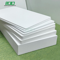 Panneau en plastique PVC, extrusion PVC, plaque co-extrudée PVC 4x8, matériau en feuille durable et polyvalent, feuille rigide en PVC