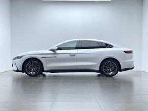 Voiture d'occasion 2021 BYD Han EV Long Range Luxury Edition Automatique Turbo Berline Noire Un Seul Propriétaire Faible Kilométrage Titre Propre - Product Image 6